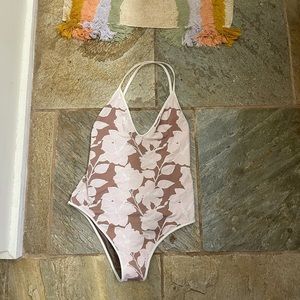 Acacia Ivy Full Piece size M